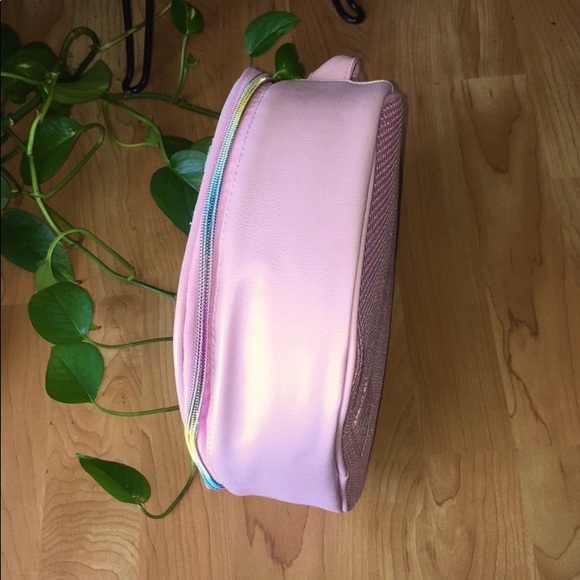 Miss Gwen Love Tie Dye Lunch Bag - Picture 15 of 15